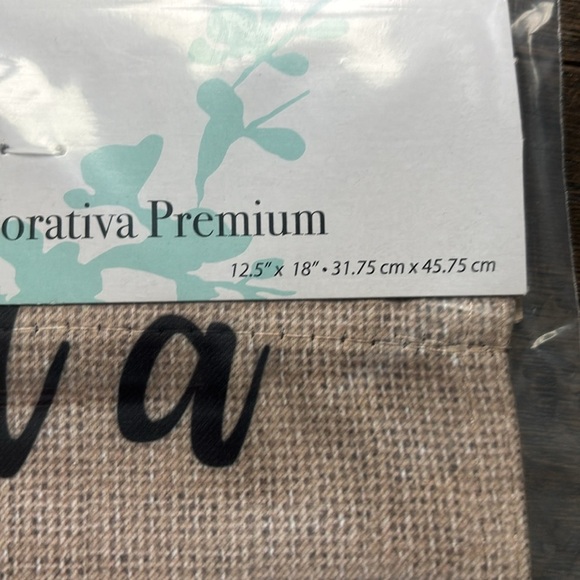 Meadow Creek Garden Flag “A House Is Not A Home Without pet 🐾 prints 12.5x18” - Picture 3 of 3